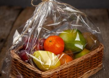 8 Must add things in your client’s gift basket