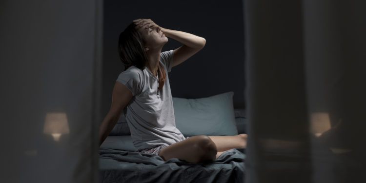 How to sleep in hot weather